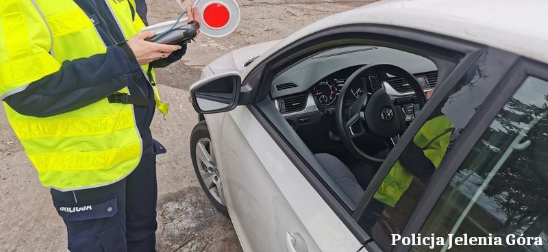 Pijany wsiadł za kierownicę…