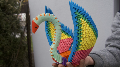 Kolorowe ozdoby i origami modułowe