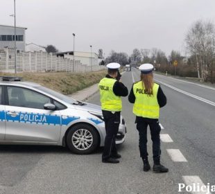 Policjanci prowadzili akcję „Pieszy kontra pojazd” Policjanci prowadzili akcję „Pieszy kontra pojazd”