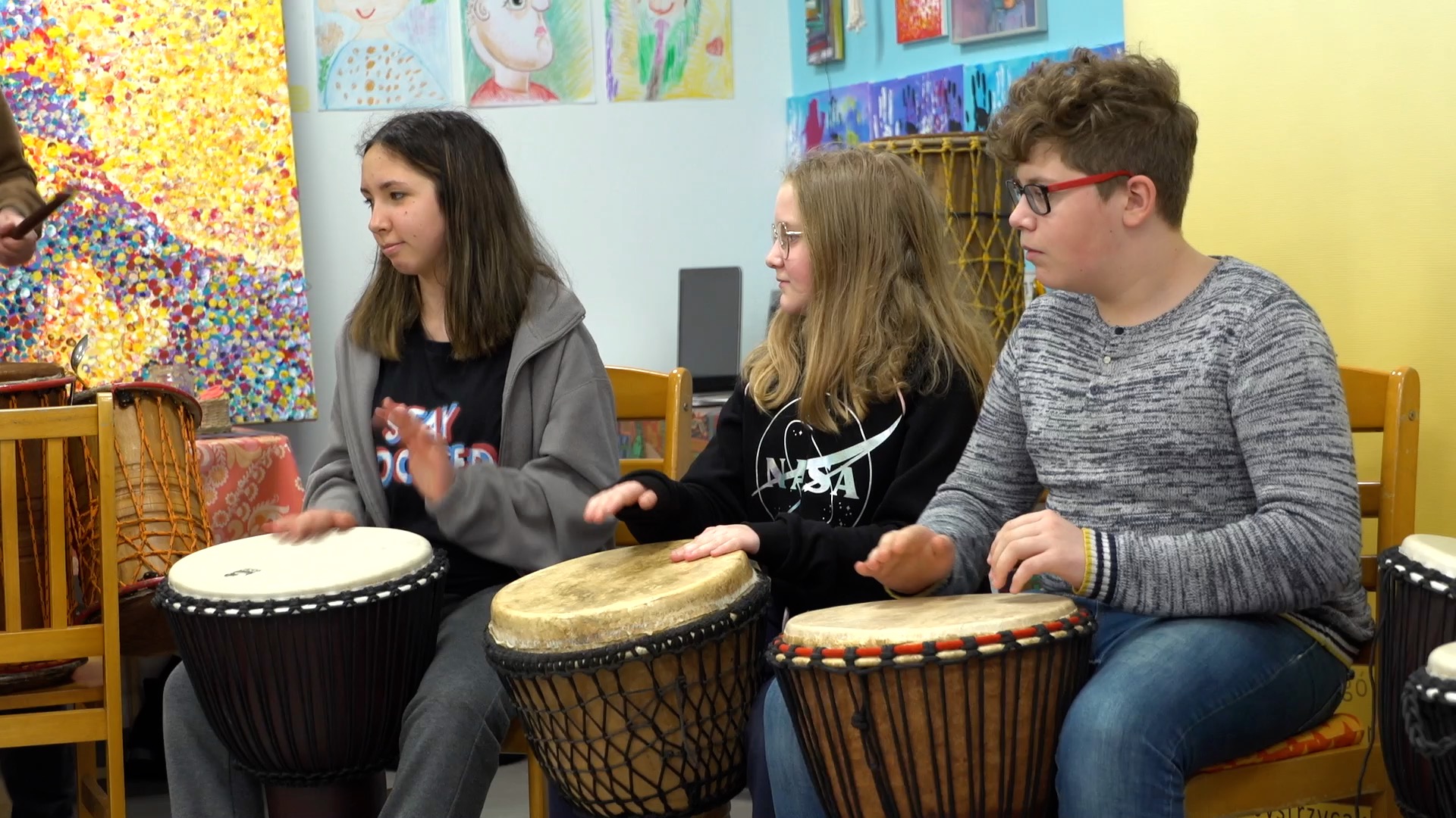 Kreatywne warsztaty bębniarskie