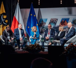 Wielka debata o przyszłości samorządu