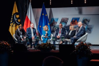 Wielka debata o przyszłości samorządu Wielka debata o przyszłości samorządu