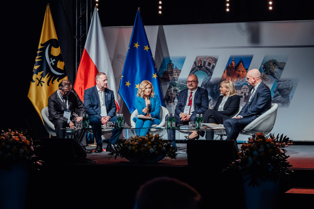 Wielka debata o przyszłości samorządu