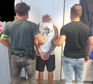 Chodził po hotelu i łapał za klamki. Tak złodziej okradł turystę