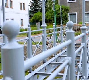 Kolejne odremontowane mostki w Kowarach