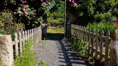 Mieszkańcy Pogórza Izerskiego zapraszają do swoich ogrodów Mieszkańcy Pogórza Izerskiego zapraszają do swoich ogrodów