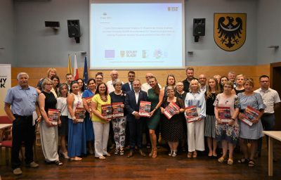 Dofinansowanie dla Lokalnych Grup Działania Dofinansowanie dla Lokalnych Grup Działania