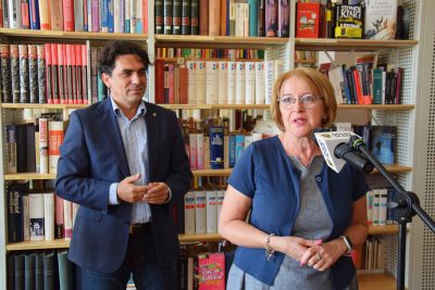 Jolanta Ubowska pokieruje Dolnośląską Biblioteką Publiczną im. Tadeusza Mikulskiego we Wrocławiu Jolanta Ubowska pokieruje Dolnośląską Biblioteką Publiczną im. Tadeusza Mikulskiego we Wrocławiu