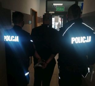Mężczyzna aresztowany za naruszenie nietykalności cielesnej funkcjonariuszy, groźby i znęcanie nad partnerką