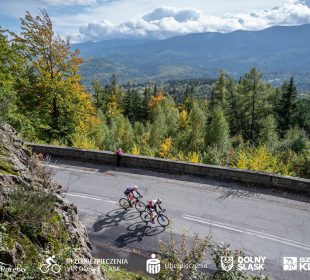 Finisz Mistrzostw Polski na Zakręcie Śmierci. Szosowy Klasyk Szklarska Poręba Finisz Mistrzostw Polski na Zakręcie Śmierci. Szosowy Klasyk Szklarska Poręba