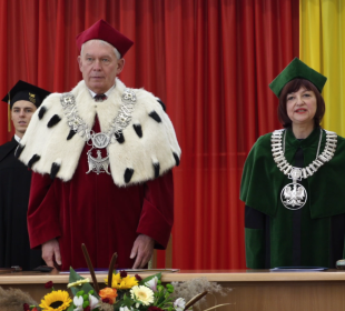 W jeleniogórskiej filii UE zainaugurowano rok akademicki