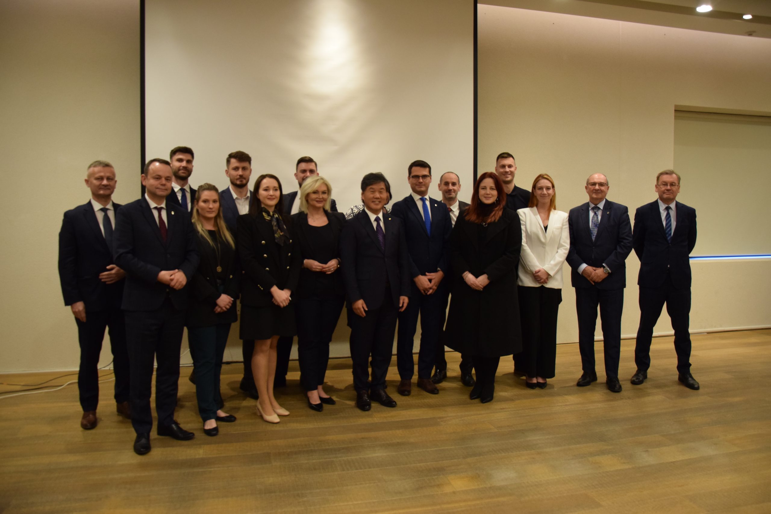 Dolnośląskie firmy nawiązują kontakty biznesowe w Seulu