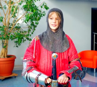 “Tajna Misja Zwiadowcy” w Książnicy Karkonoskiej