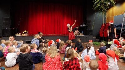 Rodzinny Poranek na folkowo w JCK Muflon Rodzinny Poranek na folkowo w JCK Muflon