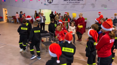 Mikołajkowe spotkanie Młodzieżowych Drużyn Pożarniczych