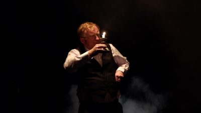 “Scrooge. Opowieść Wigilijna”- hit teatru Norwida “Scrooge. Opowieść Wigilijna”- hit teatru Norwida