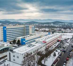 „Efekt ferii” widoczny na jeleniogórskim SOR. Blisko połowa pacjentów to turyści ze stoków „Efekt ferii” widoczny na jeleniogórskim SOR. Blisko połowa pacjentów to turyści ze stoków