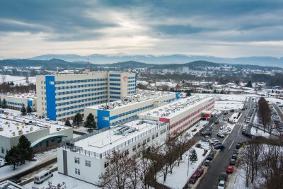 „Efekt ferii” widoczny na jeleniogórskim SOR. Blisko połowa pacjentów to turyści ze stoków „Efekt ferii” widoczny na jeleniogórskim SOR. Blisko połowa pacjentów to turyści ze stoków