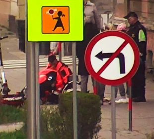 Pogotowie Ratunkowe wraz ze Strażą Miejską uratowali życie mężczyźnie Pogotowie Ratunkowe wraz ze Strażą Miejską uratowali życie mężczyźnie