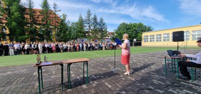 KARR: Inwestujemy w Rozwój i Edukację Młodzieży z Jeleniej Góry KARR: Inwestujemy w Rozwój i Edukację Młodzieży z Jeleniej Góry