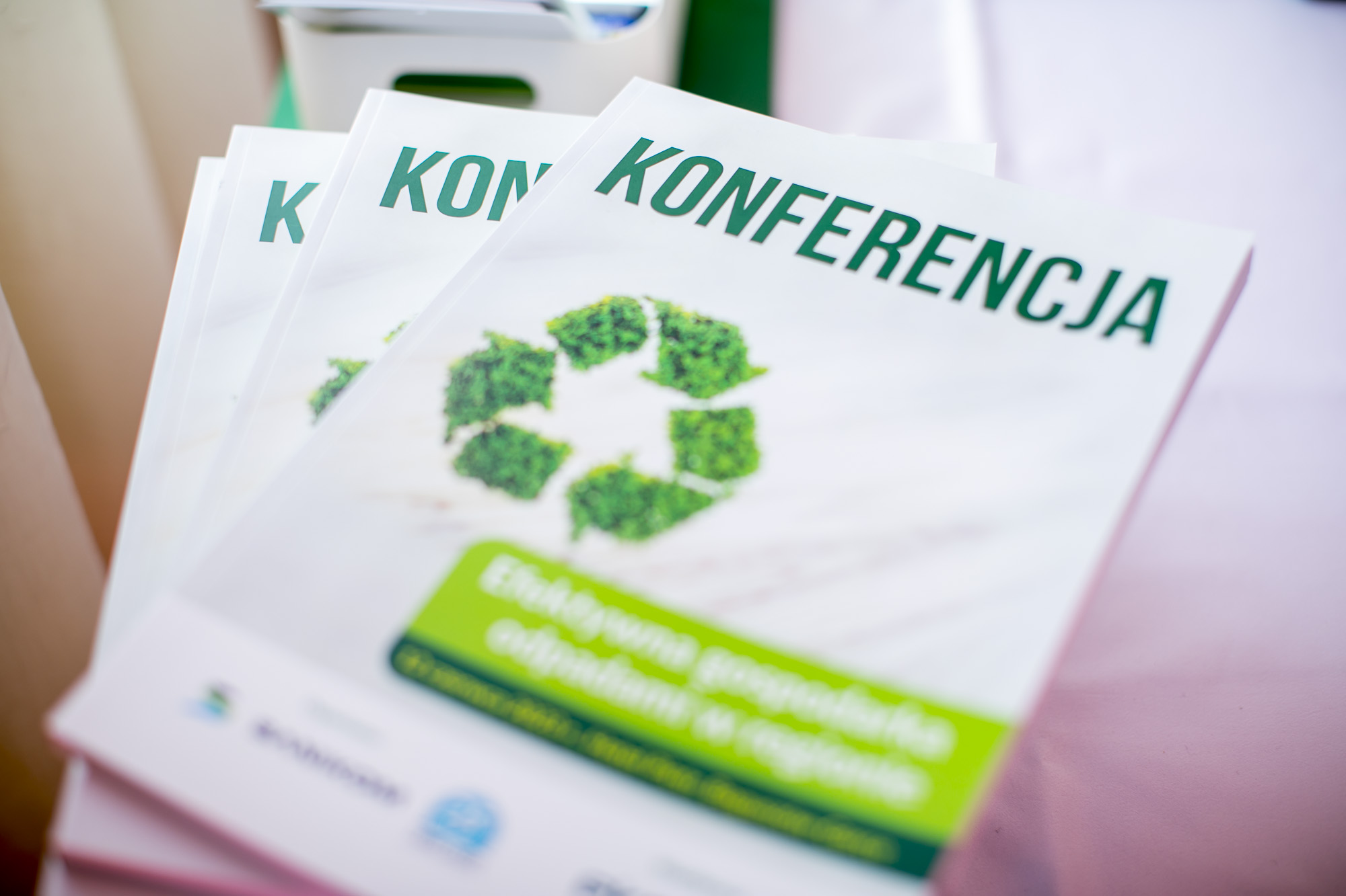 Gospodarka Odpadami 2025: System Kaucyjny, Segregacja Odpadów Budowlanych, i Rola Edukacji w Ekologii