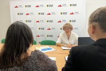 Doradztwo zawodowe – Twój klucz do sukcesu. Skorzystaj z darmowej konsultacji w Karkonoskiej Agencji Rozwoju Regionalnego!