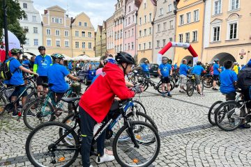 Pan Zbigniew – 85 lat i pasja do jazdy na rowerze niewzruszona przez czas!